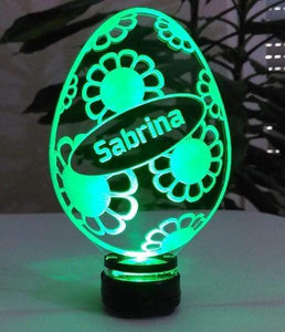 topgraveure Geschenk Dekor Sabrina grün Oster Dekor Osterei Geschenk IHR NAME Ostertag LED-Beleuchtung